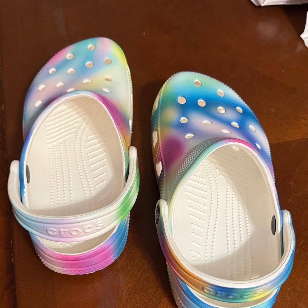 CROCS Rainbow Tie Dye Solarized